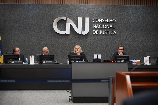 Rosa Weber reafirma missão do CNJ no tratamento prioritário das minorias