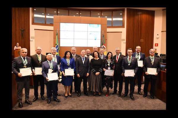 Encontro do CONSEPRE é encerrado com leitura da Carta de Porto Alegre e homenagem aos ex-presidentes de TJs